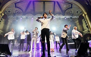 Badman 现场MV合集 兔子实力超燃