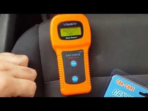 U480 OBD2 error code scanner