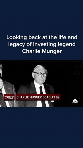Here’s a look back at the life and legacy of long-time Warren Buffett business partner and investing legend Charlie Munger who died at the age 99 on Tuesday. For the life advice Munger gave to Warren Buffett, check out the #linkinbio. #cnbc