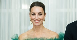 Kate Middleton Braless Photos: Her Outfits Without a Bra