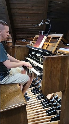 WEDDING RECESSIONAL for the BRIDE & GROOM #wedding #organ #brideandgroom #church #music