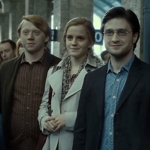 NOT ACTIVE HERE ANYMORE on Instagram: "Some of my favorite friendships! • Share in story :) • Song: Buzzcut Season - Lorde • Movie/show: Stranger things, Harry Potter, It, I’m not okay with this • #omgpage #explorepage #harrypotter #strangerthings #imnotokaywiththis #it #richietozier #eleven #maxmayfield #hermionegranger #ronweasley #sydneynovak #dina"