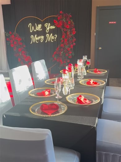 Blue Fin Restaurant on Reels