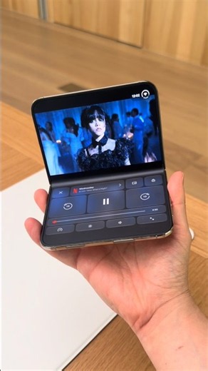 The Netflix iPhone Duo experience is super cool #iPhoneDuo #iPhone #FoldableiPhone