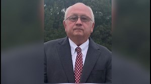 New Angola warden appointed after previous warden retires; previous warden to work at Elayn Hunt