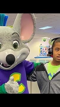 Chuck E Cheese Boo-tastic dance 2022 Halloween Deptford NJ #chuckecheese #autismacceptance