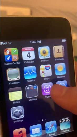 iPod Touch 2nd Gen