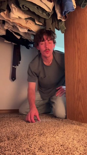 trapdoor exploration with carter | Carter