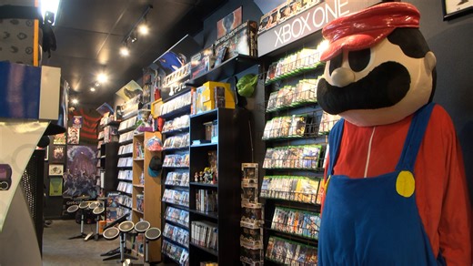 In Business: Baxter's Play N Trade Offers Video Games and Pop Culture Products - Lakeland PBS