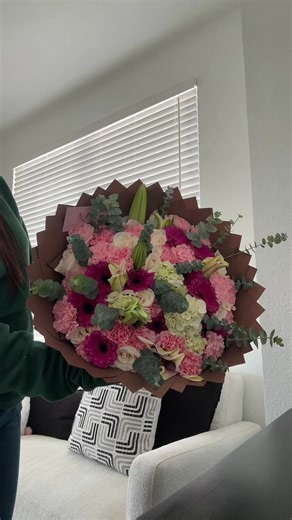 Stunning Floral Arrangements by Giselle