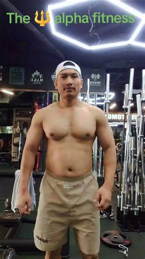 Shoulder & triceps posing after workout 🔥🔥🔥🔥🔥🔥🔥🔥@ The 🔱 alpha Fitness 🇳🇵🇦🇪🤙🤙