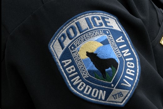 One dead after crash in Abingdon Friday evening, investigation ongoing