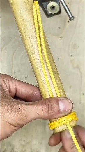 How to make an easy rope handle for a hammer so it’s comfortable to hold #woodworking short