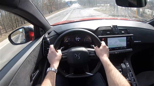 第一人称视角试驾 DS 7 Crossback