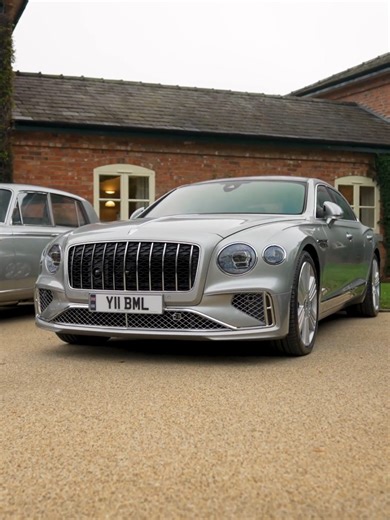 Bentley Flying Spur Azure: The Ultimate Expression of Comfort and Luxury