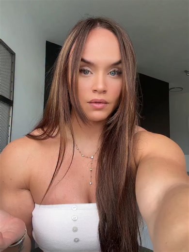 Melinda Lindmark#musclemommy #volimzenerazvijene #bodybulding #biceps | biceps workout women