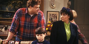 30 Years Ago, 'Roseanne' Aired an Episode That Made ABC So Nervous They Changed the Sitcom's Time Slot