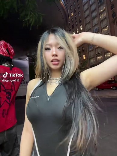 Annie Who's Stunning Swimwear Reveal