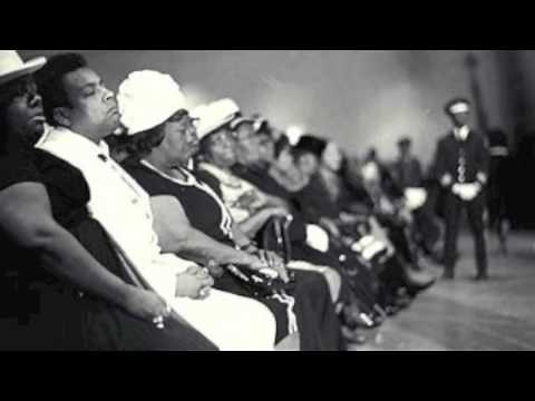 RIP MAHALIA JACKSON RARE FUNERAL FOOTAGE