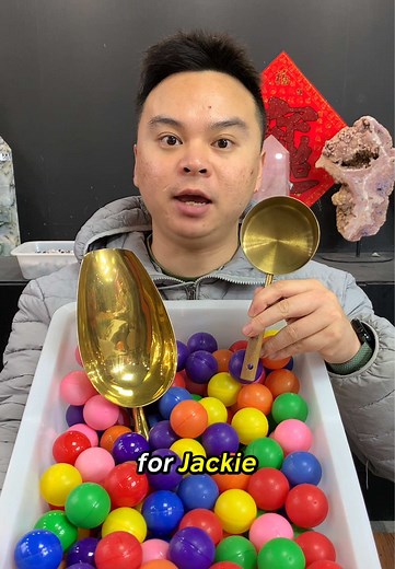 Let’s pack some “crystal big spin” balls for Justin, Jackie and Kim #crystalscoop #mysterycrystals