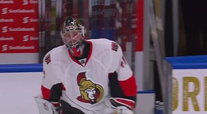 Last night, Ottawa Senators goalkeeper Craig Anderson returned to the ice following his wife Nicholle's diagnosed with cancer. After the emotional 2-0 win against Edmonton, Anderson was chosen first star of the game. The following minutes sends shivers down the spine. | Hockey Beast
