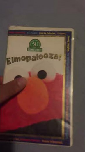 Sesame Street: Elmopalooza VHS Review