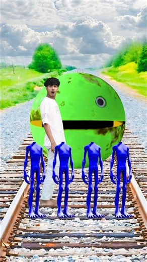 equal dame tu cosita 4 blue colors alien dance vs pac-man & train driver tom