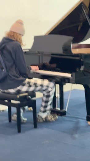 Thinknoodles on Instagram: "Was strolling through the airport in Rome and recognized the tune… man I miss playing Minecraft!!"