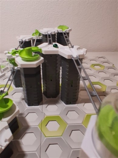 Satisfying Marble Run Experience with Gravitrax