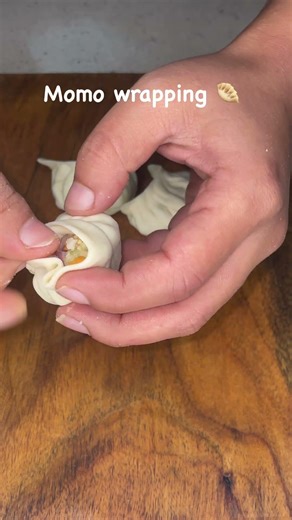 Momo wrapping tutorial