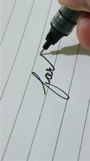 Cursive writing ✍️ #cursivewriting #handwriting #art #calligrphylearning #satisfying #shorts