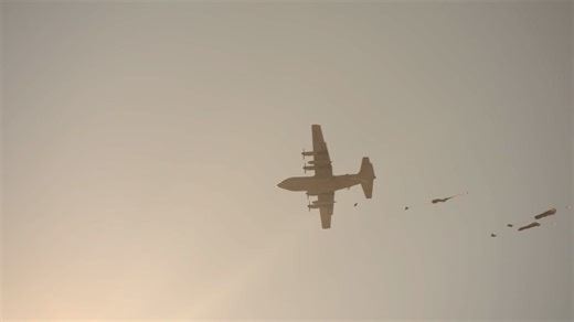 US Army Paratroopers Airborne Training