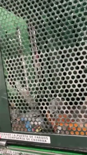 PTR 7200HD 8 VERTICAL BALER