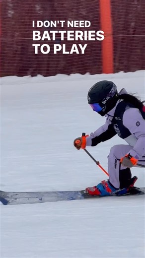 🐯육식토깽!!김미정 on Instagram: "재활 9개월차 스키 시즌 5주차 생존신고 급사면 카빙롱턴, 카빙숏턴 급사면에서 지난주보다 자신감있게 움직이고! 숏턴까지 달리기 고속에서도 안정감있게 슬로프에 딱 붙어가는 다이나스타와 함께💙 DYNASTAR SPEED OMEGLASS WC FIS SL 157,12 DYNASTAR SPEED COURSE MASTER GS 179,19 @dynastarkorea 🗻웰리힐리파크 B2 C5 🗓️25.1.7 📸by @wellihilliskiacademy 𝙒𝙀𝙇𝙇𝙄𝙃𝙄𝙇𝙇𝙄 𝙎𝙆𝙄 𝘼𝘾𝘼𝘿𝙀𝙈𝙔 #웰리힐리스키아카데미 𝘿𝙔𝙉𝘼𝙎𝙏𝘼𝙍𝙭𝙇𝘼𝙉𝙂𝙀𝙭𝙎𝙈𝙄𝙏𝙃 #다이나스타x랑게x스미스팀 #스키 #카빙숏턴"