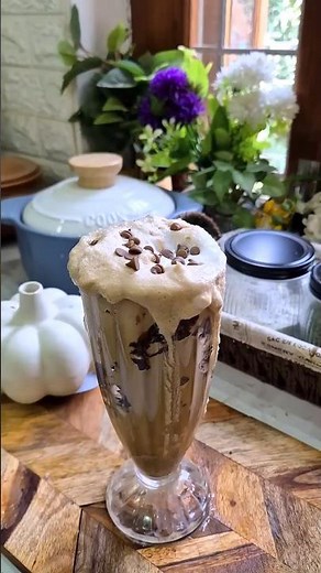 Cafe Style Cold Coffee Recipe☕ | Easy Thick Cold Coffee at Home | Super Thick & Delicious #shorts