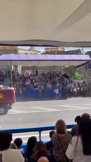 163K views · 4.7K reactions | Ieri ha sfilato pure l’AMA, orgoglio della Repubblica Italiana | The Roman Post | Facebook