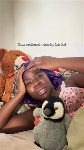 A poem I wrote when I was really struggling with my mental health. For anyone struggling with bipolar, depression or just struggling to get out of bed, you’re not alone ♥️