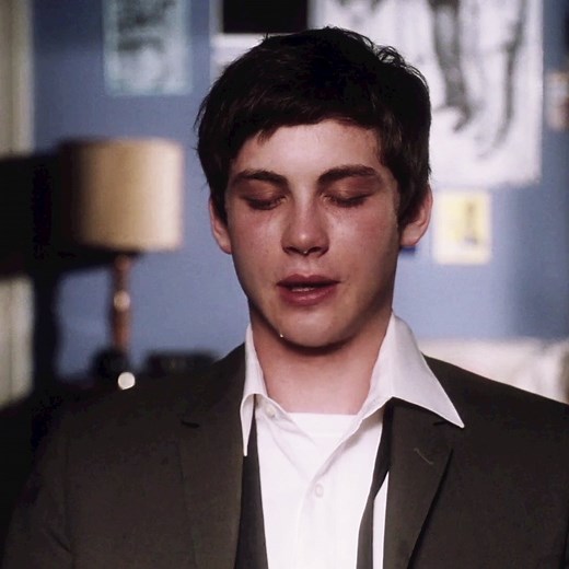 i lov alex g #theperksofbeingawallflower #theperksofbeingawallfloweredit #loganlerman #edit #alexg #film #filmtok #fyp