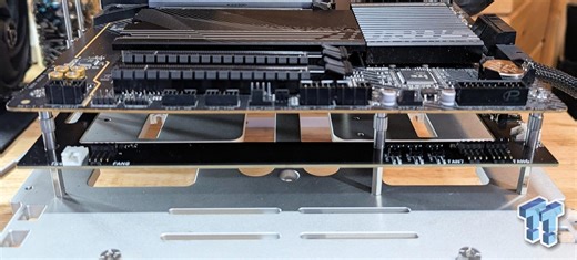 Open Benchtable/Elmor Labs BENCHLAB Review