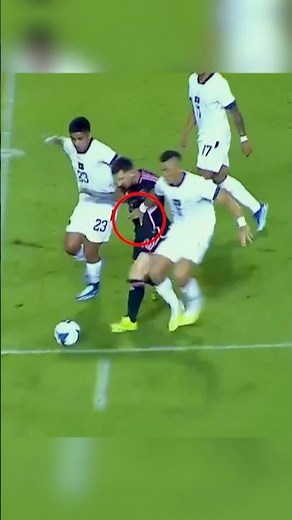 Messi introduces World Cup, Ballon d’Or &The Best Level 🐐🏆