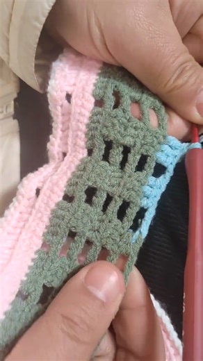 Color-block knitted fabric色違いニット #crochet #knitting #钩针编织 #かぎ針編み #shorts