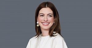 Anne Hathaway Debuts Fire Engine Red Hair For New Role