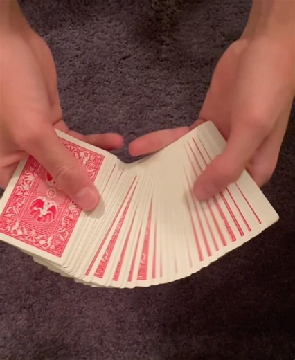 Stripper Deck Card Trick #cardmagictricks #cards #magician #magic