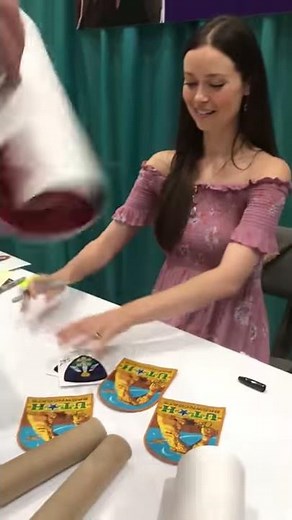Can't Stop The Serenity charity signing by Summer