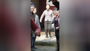 稻田荆棘路，鸭兵镇蝗灾 第23集