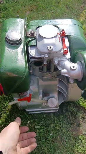 petter aa1 diesel stationary engine running after restoration