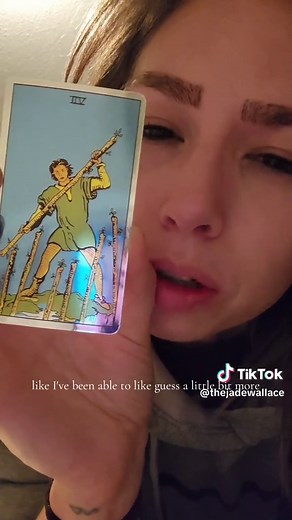 I'm learning to read Tarot 🔮 #beginnertarottools #learntarotwithme #tarotwithjade #learningtarotcards #tarotpsychicreading #psychictarotread