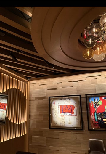 Sunday sweat followed by much needed couch time 🤝 @CorePower Yoga @setactive #fitnessinstructor #corepower #heatedsculpt #sundayservice #sundayreset