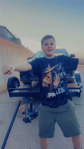 Female mechanic changing out thermostat on a mini coop S 2008 ￼