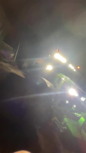 Exploring the Power of John Deere 6R215 Tractors
